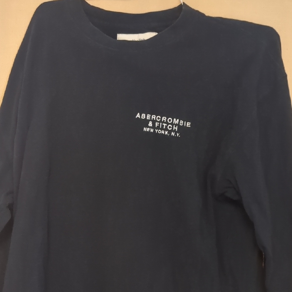 Abercrombie & Fitch New York NY Embroidered Long Sleeve Soft Tee Size XL